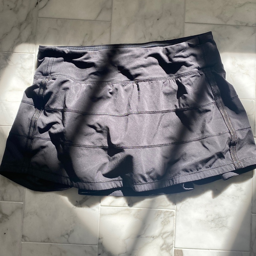Lululemon pace rival skirt